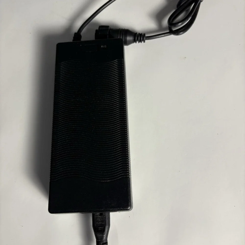 Smorobot AC/DC Adapter‎ Model: XSL127-2520500